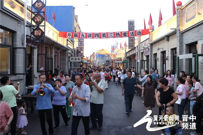 呼和浩特封城期间，挑战与希望并存