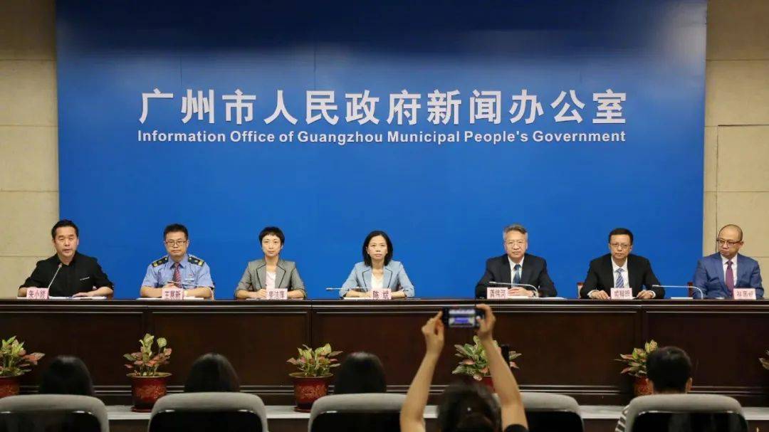 西安与长沙，疫情下的城市故事