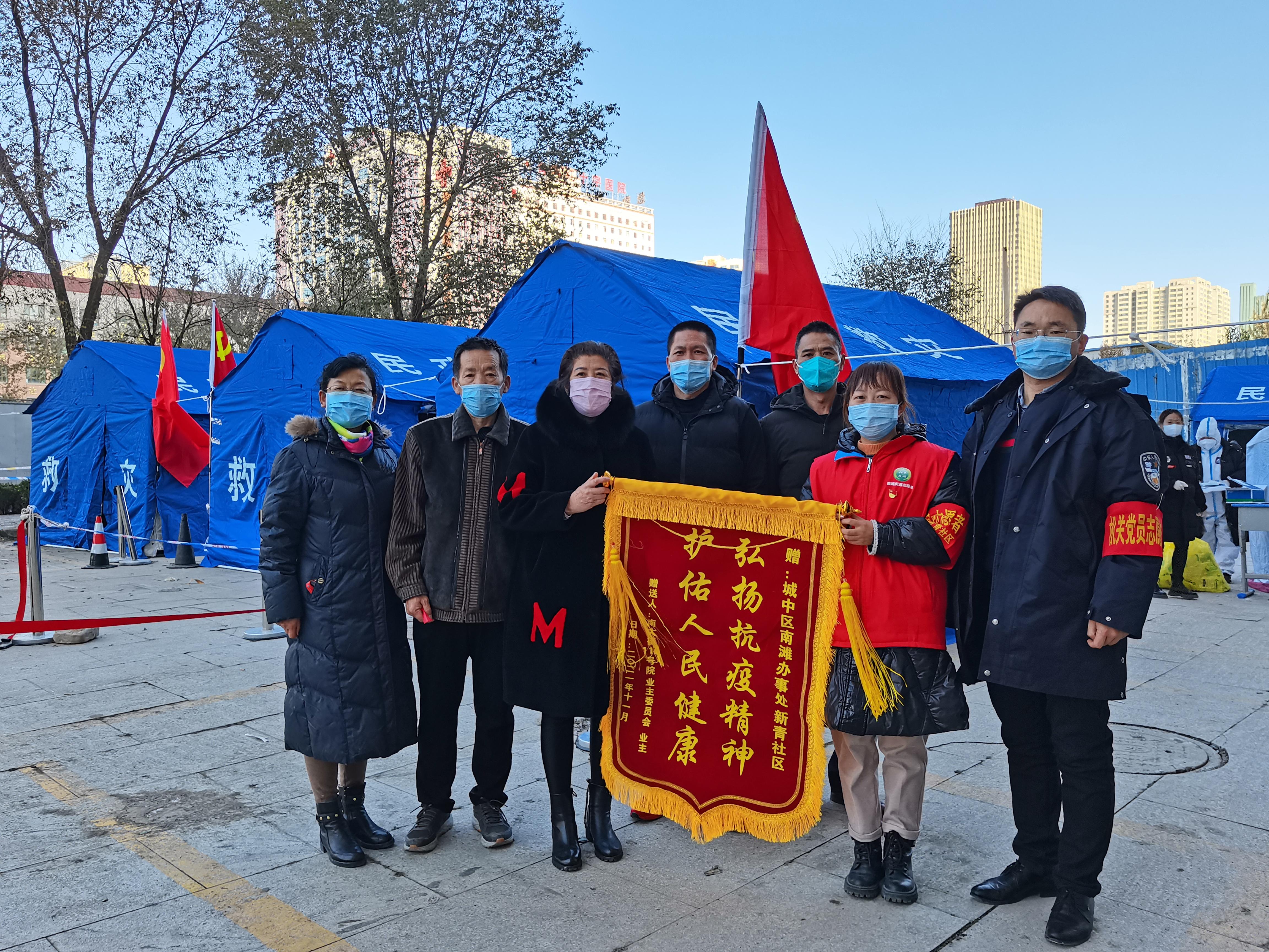 青海西宁疫情防控取得积极进展，市民生活逐步恢复正常