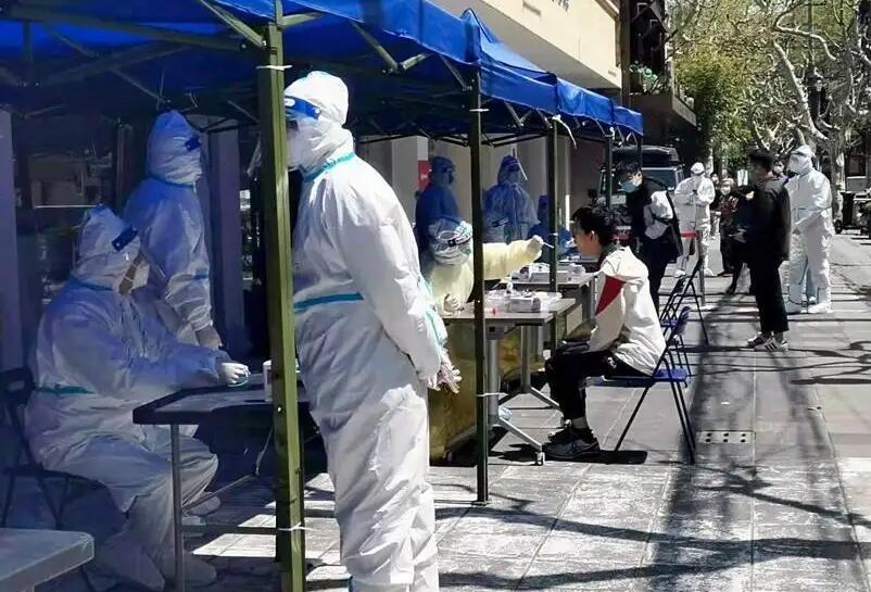 上海疫情复发，市民需警惕！