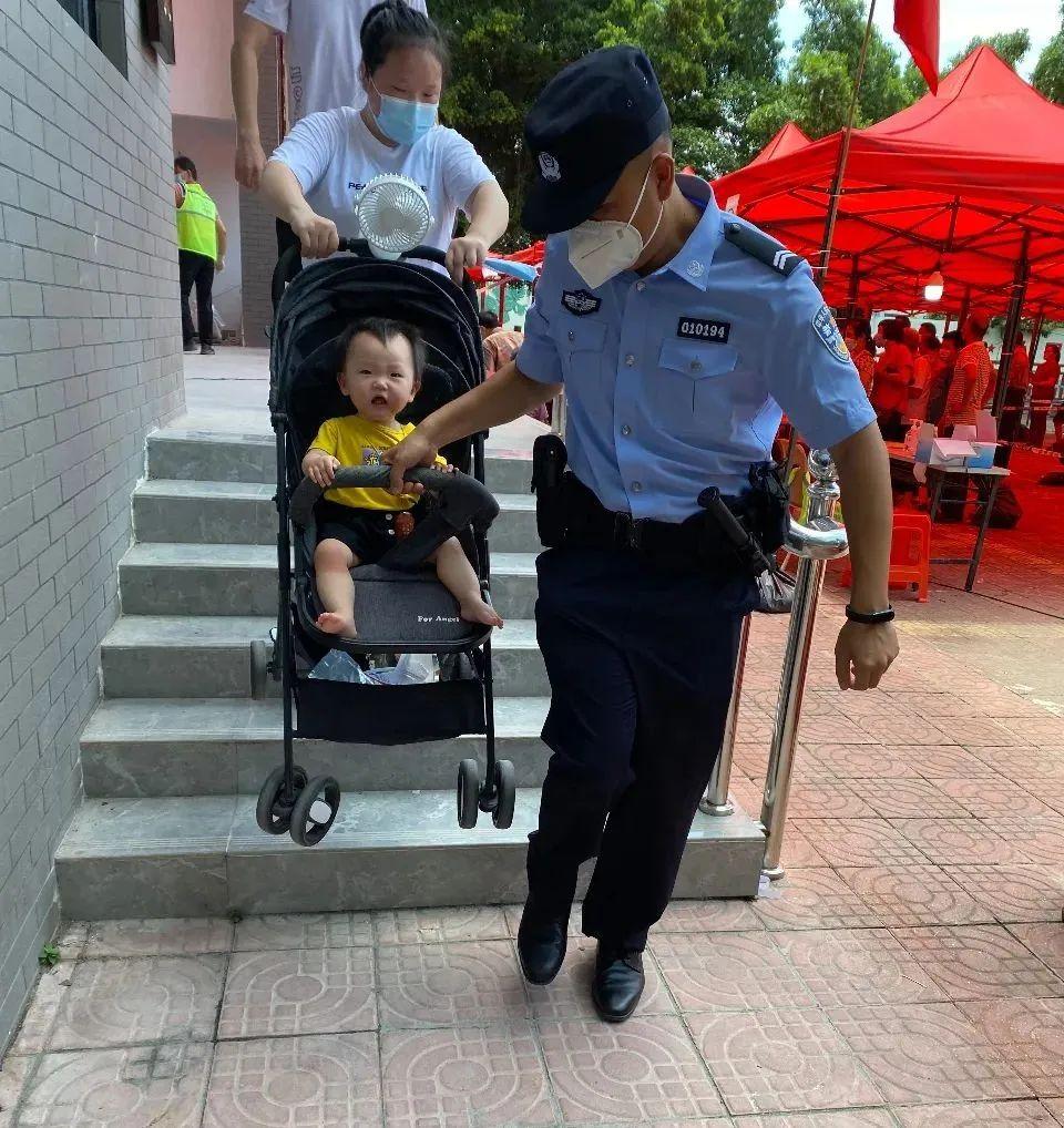 贵州广州疫情防控成效显著 经济稳步复苏